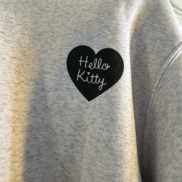 Hello Kitty Soft Gray Fleece - Picture 2 of 7